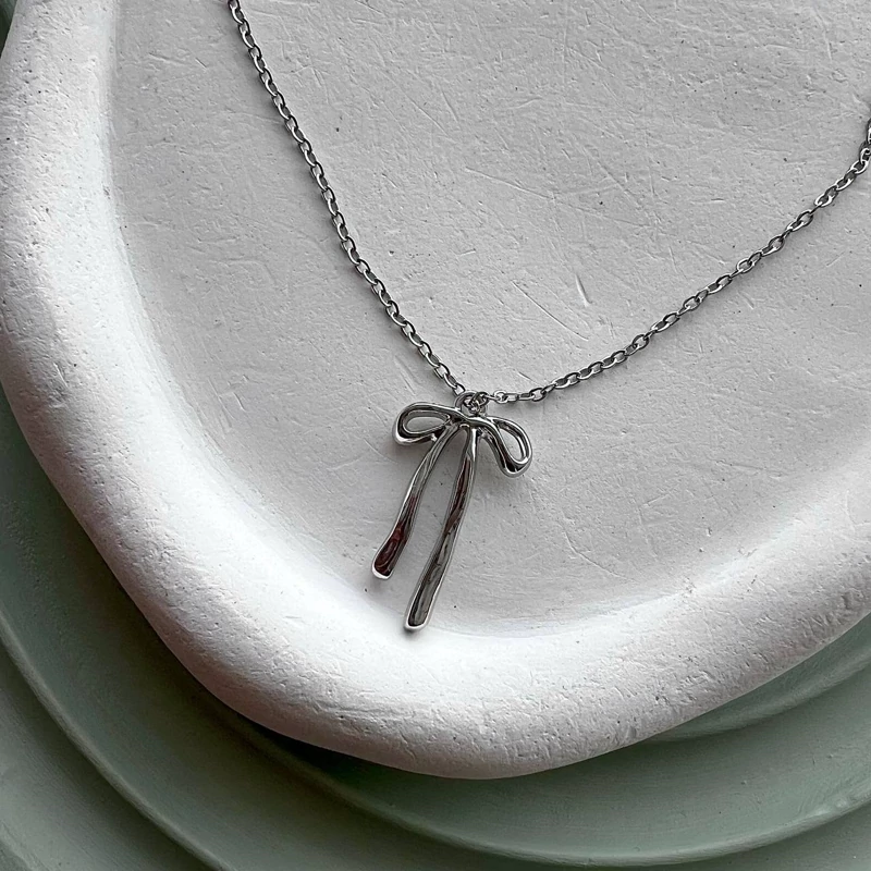 گردنبند پاپیون کد 2