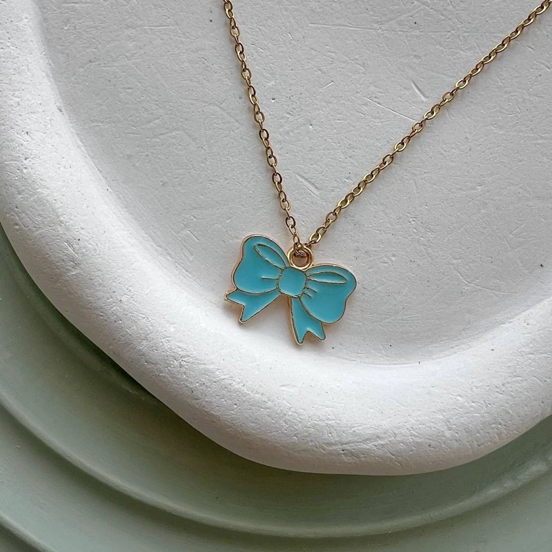 گردنبند فانتزی (پاپیون)