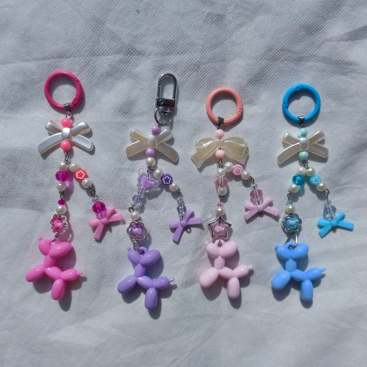 آویزکیف / فونچارم