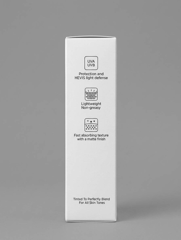 نمای کنارجعبه و بطری ضدآفتاب Estelin Moisture Barrier Repair